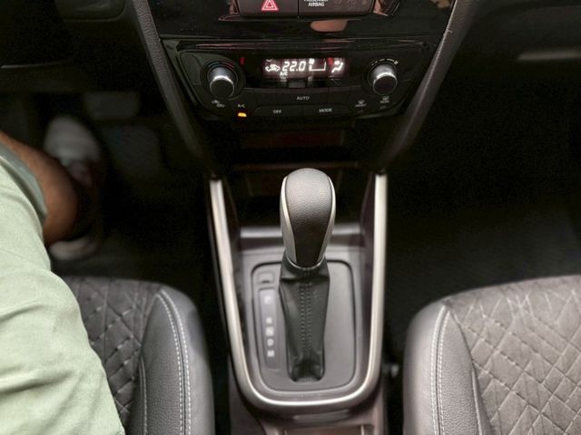 免鑰匙系統、電動尾門、盲點偵測、ACC跟車系統、倒車影像，行車記錄器、主動安全預防系統、車道偏移系統  第13張相片