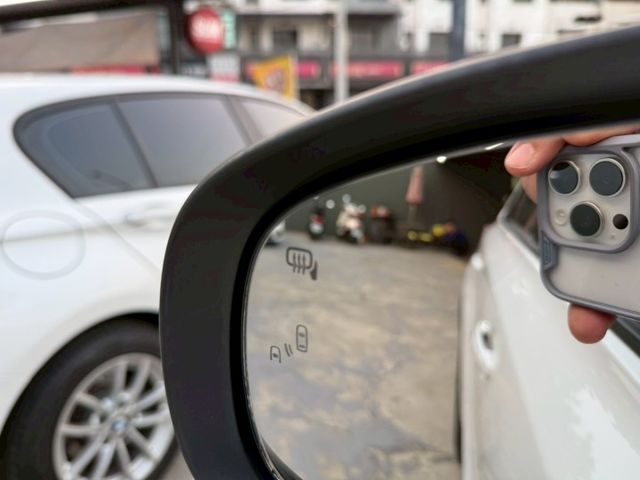 免鑰匙系統、電動尾門、盲點偵測、ACC跟車系統、倒車影像，行車記錄器、主動安全預防系統、車道偏移系統  第16張相片
