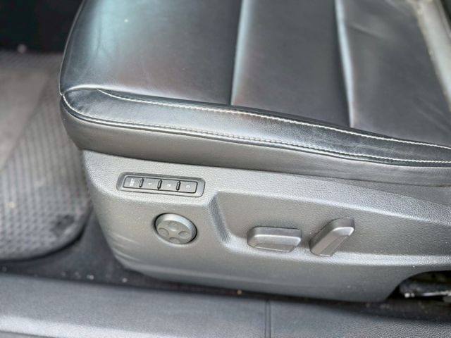 一手車、恆溫、行車記錄器、電動記憶座椅、後座出風口、主動安全預防系統、ISOFIX兒童安全椅固定、兒童安全鎖、第三方認證  第10張相片