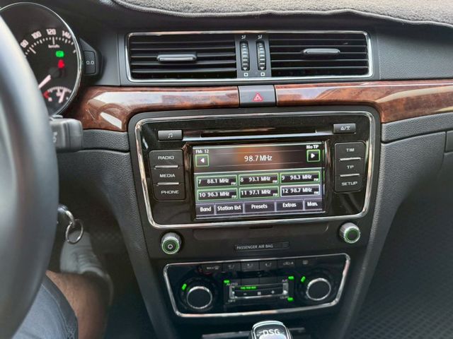 一手車、恆溫、行車記錄器、電動記憶座椅、後座出風口、主動安全預防系統、ISOFIX兒童安全椅固定、兒童安全鎖、第三方認證  第13張相片