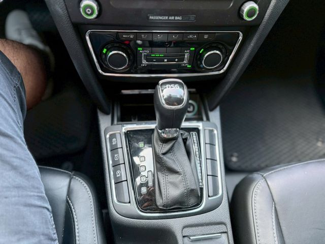 一手車、恆溫、行車記錄器、電動記憶座椅、後座出風口、主動安全預防系統、ISOFIX兒童安全椅固定、兒童安全鎖、第三方認證  第14張相片