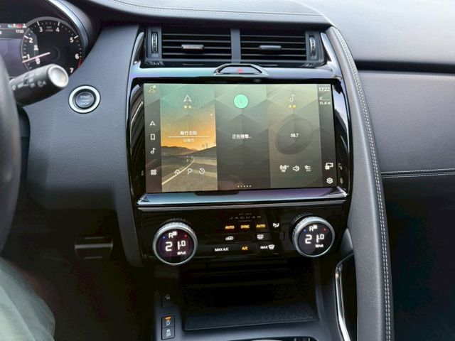 水泥灰車色、駕駛模式選擇、、車道偏離警示、ACC主動式智慧定速系統、胎壓偵測、ISO-FIX、盲點偵測、倒車雷達  第13張相片