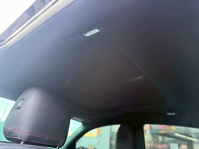 GLE-CLASS COUPE  第16張相片