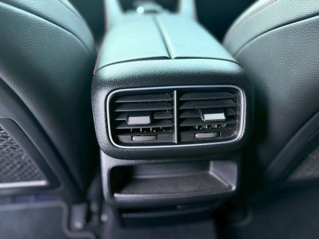 GLE-CLASS COUPE  第17張相片