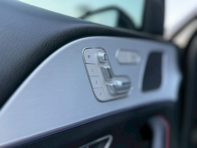 GLE-CLASS COUPE  第18張相片