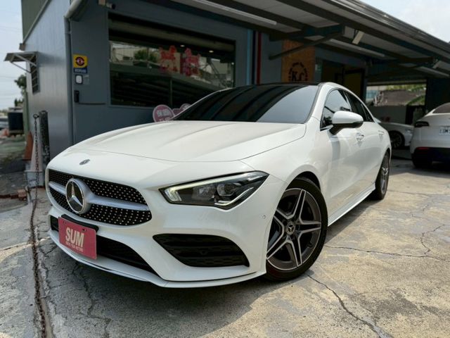 柏林之音、CarPlay、手寫版、環景系統、環艙氣氛燈、胎壓偵測、ISO-FIX、盲點偵測、倒車雷達、倒車顯影、自動停車  第1張相片