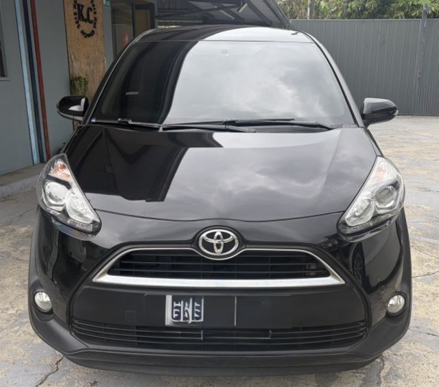 里程保證、免鑰匙系統、盲點偵測、恆溫、行車記錄器、後座出風口、主動安全預防系統、ISOFIX兒童安全椅固定、兒童安全鎖、  第2張相片