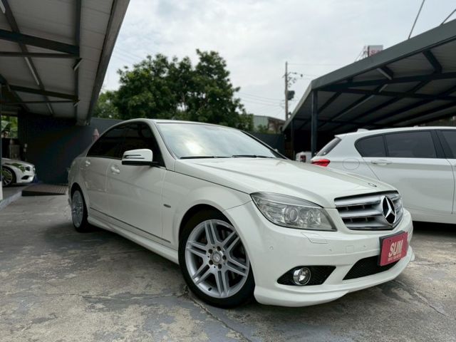 里程保證、AMG套件、天窗、全新大螢幕安卓機、CarPlay、電動記憶座椅、方向盤快控鍵、定速、斜坡起步輔、主動安全預防  第3張相片