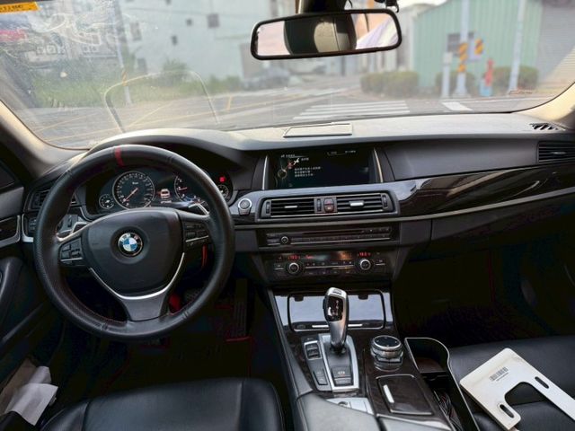 多項耗材已整理，電動記憶座椅、HID燈組、恆溫、倒車影像，行車記錄器、主動安全預防系統、ISOFIX兒童安全椅固定  第10張相片