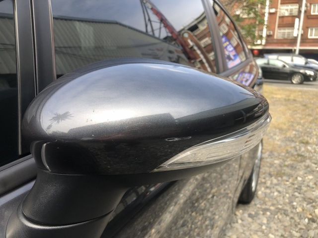 FIESTA 4D SEDAN  第20張相片