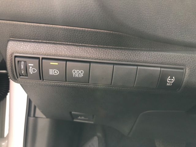 ALTIS  第18張相片