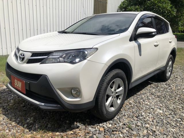 RAV4  第2張相片