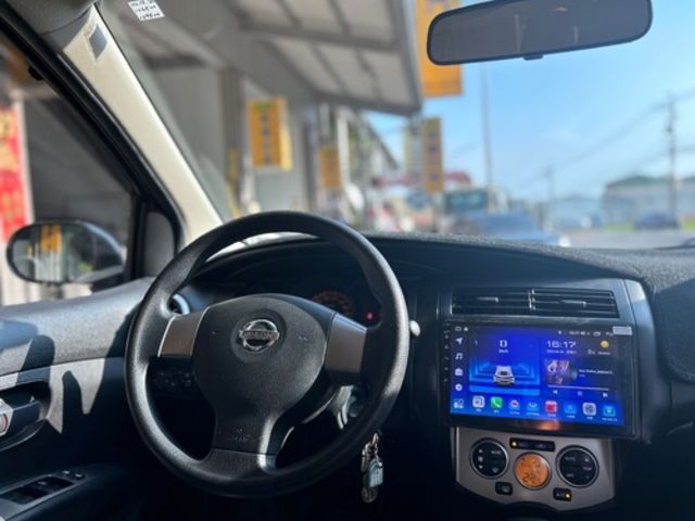 NISSAN日產 LIVINA  第15張相片