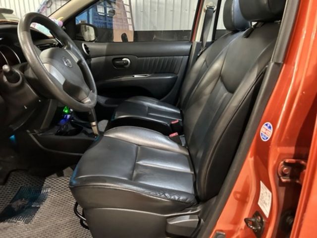 NISSAN日產 LIVINA  第5張相片