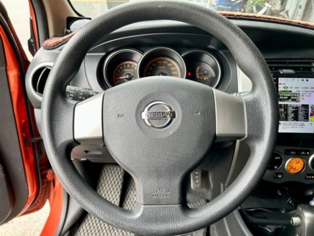 NISSAN日產 LIVINA  第15張相片
