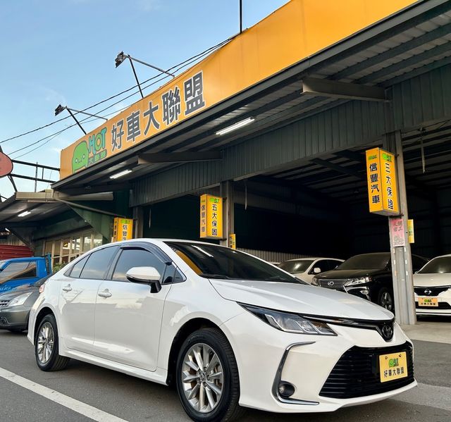 TOYOTA豐田 ALTIS  第2張相片