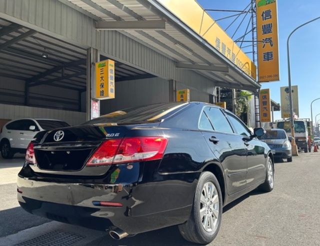 TOYOTA豐田 CAMRY  第2張相片