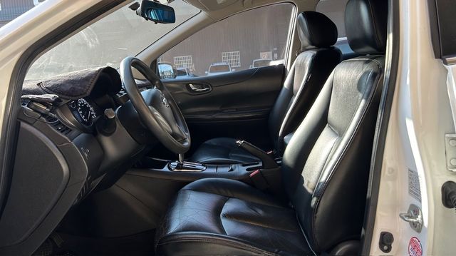 NISSAN日產 TIIDA  第5張相片