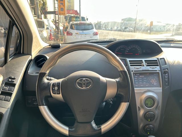 TOYOTA豐田 YARIS  第8張相片