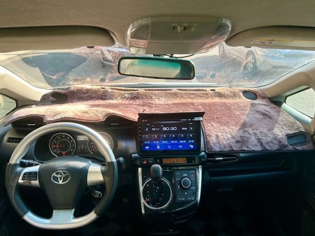 TOYOTA豐田 WISH  第10張相片