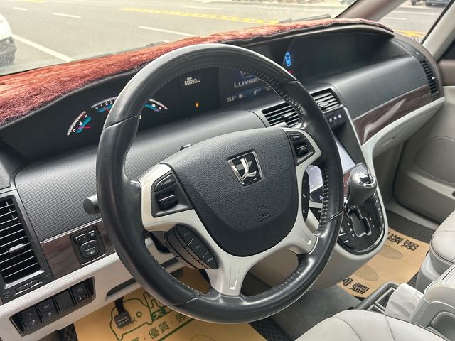 LUXGEN納智捷 M7 TURBO  第6張相片