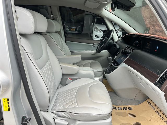 LUXGEN納智捷 M7 TURBO  第11張相片