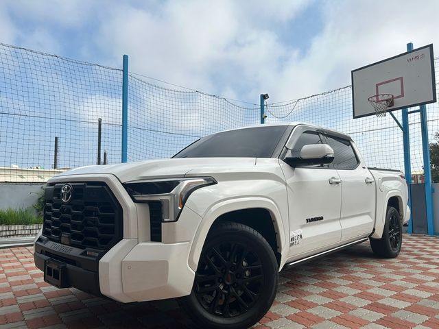 TOYOTA豐田 TUNDRA  第1張相片