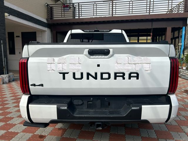 TOYOTA豐田 TUNDRA  第9張相片
