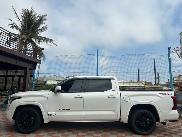 TOYOTA豐田 TUNDRA  第11張相片