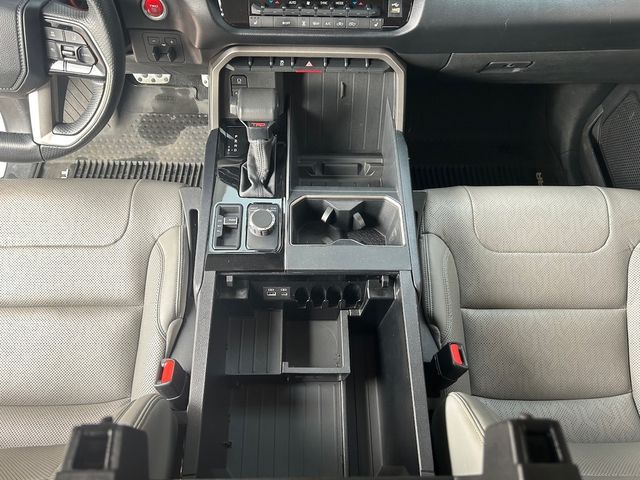 TOYOTA豐田 TUNDRA  第19張相片