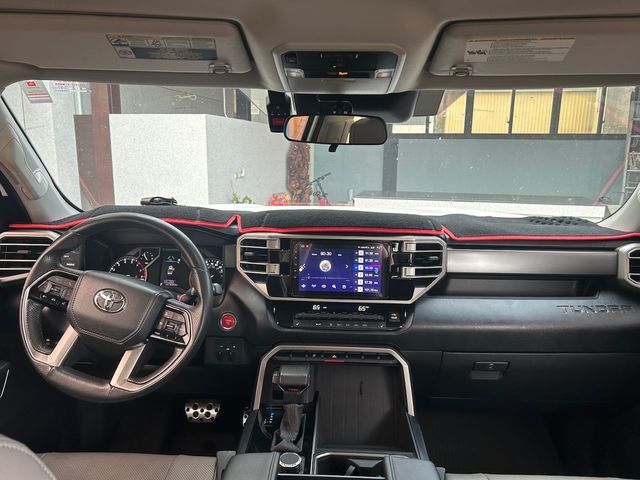 TOYOTA豐田 TUNDRA  第21張相片