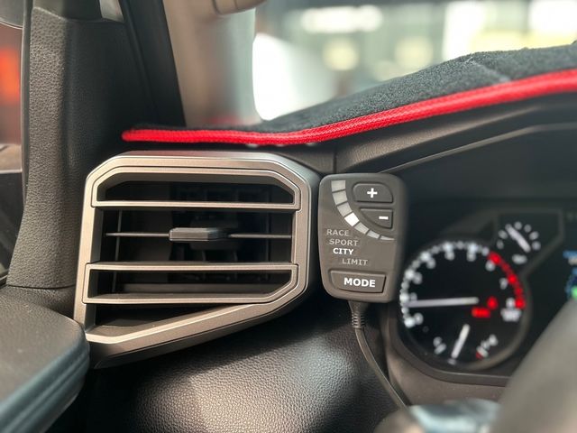 TOYOTA豐田 TUNDRA  第27張相片