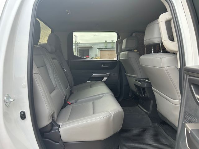 TOYOTA豐田 TUNDRA  第33張相片