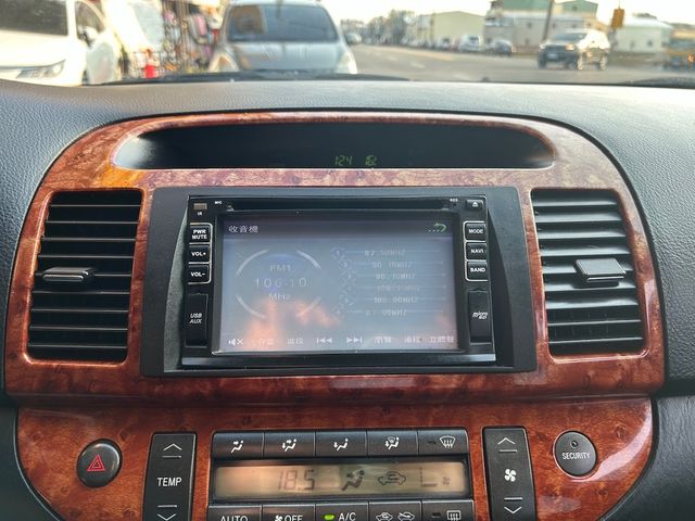 TOYOTA豐田 CAMRY  第16張相片