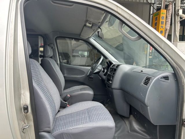 TOYOTA豐田 HIACE  第10張相片