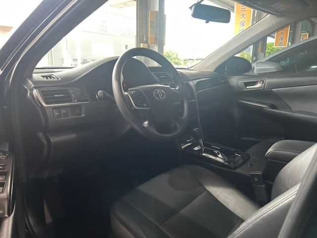 TOYOTA豐田 CAMRY  第5張相片