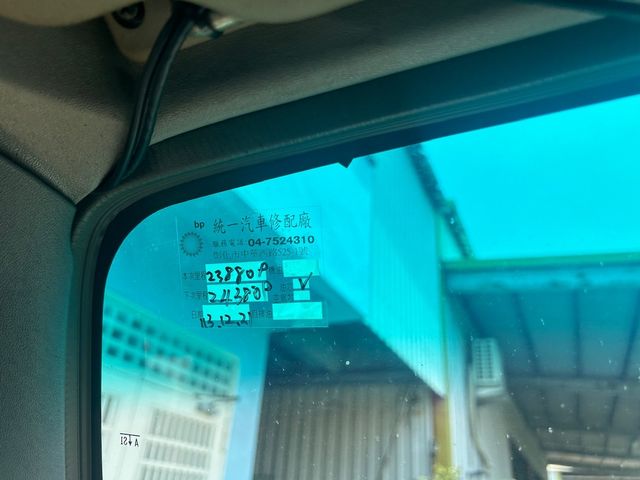 ISUZU五十鈴 ELF  第10張相片