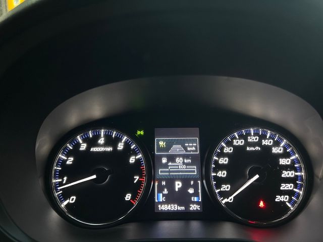 MITSUBISHI三菱 OUTLANDER  第19張相片