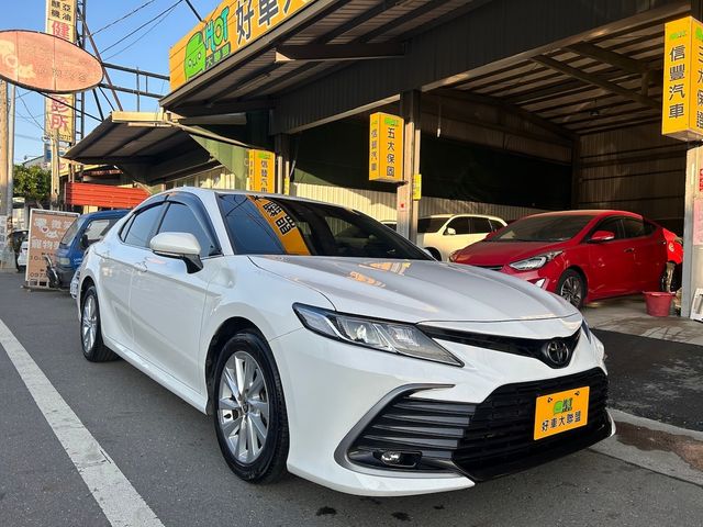 TOYOTA豐田 CAMRY  第2張相片