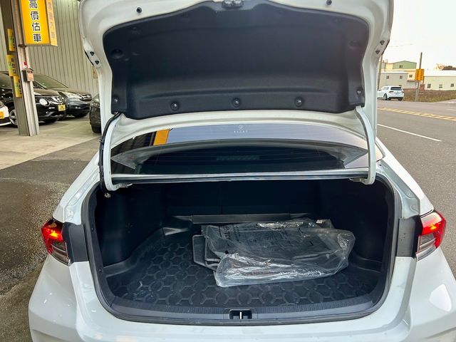 TOYOTA豐田 ALTIS  第13張相片