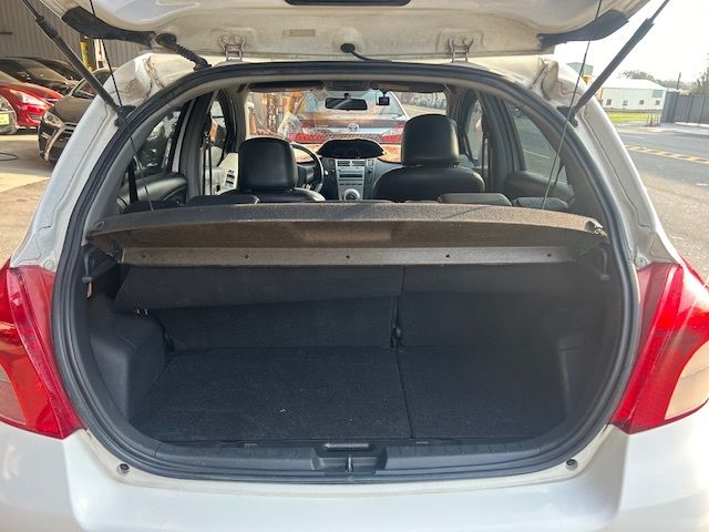 TOYOTA豐田 YARIS  第7張相片