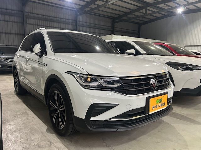 VOLKSWAGEN福斯 TIGUAN  第2張相片