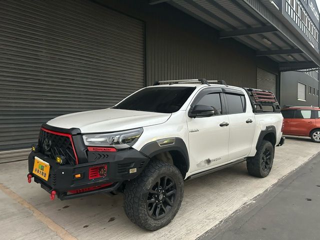 TOYOTA豐田 HILUX  第1張相片