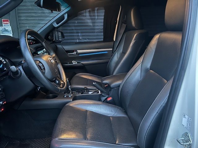 TOYOTA豐田 HILUX  第7張相片