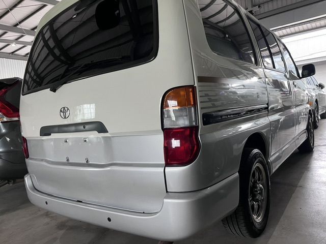 TOYOTA豐田 HIACE  第4張相片