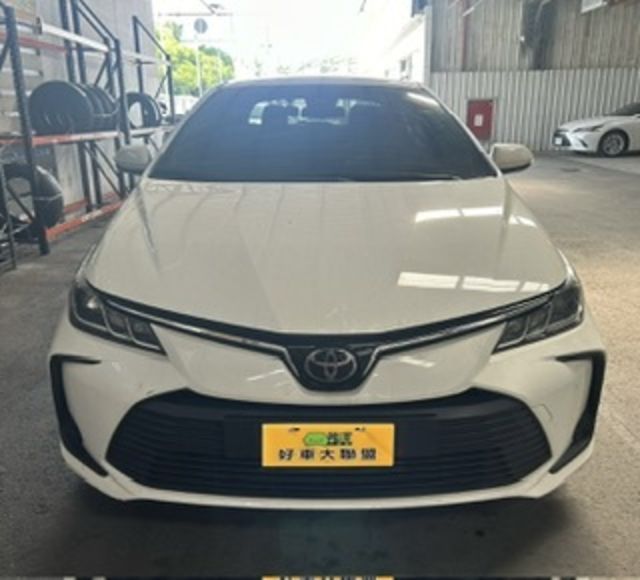 TOYOTA豐田 ALTIS  第3張相片