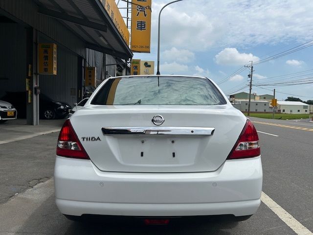 NISSAN日產 TIIDA  第5張相片