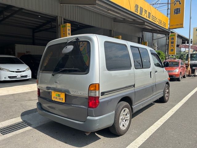 TOYOTA豐田 HIACE  第6張相片