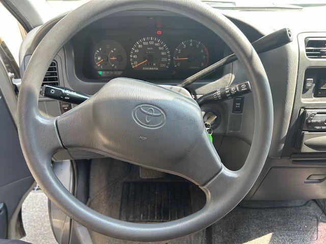 TOYOTA豐田 HIACE  第7張相片