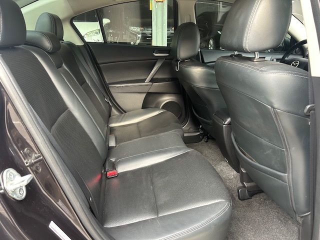 MAZDA馬自達 MAZDA 3  第7張相片
